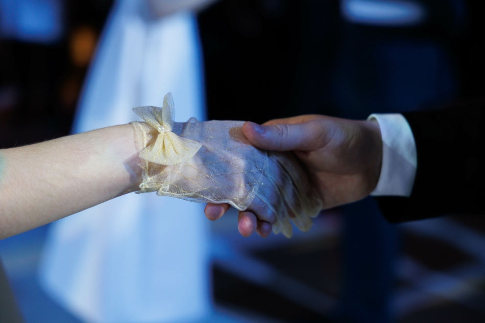 59082fae1505ff54c3ea7f305d5be04d 1